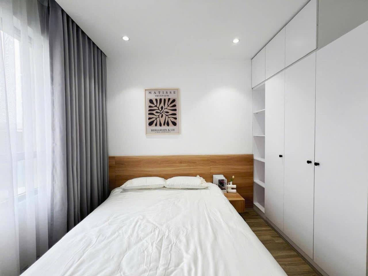 Spacious Khách sạn TP. Hồ Chí Minh